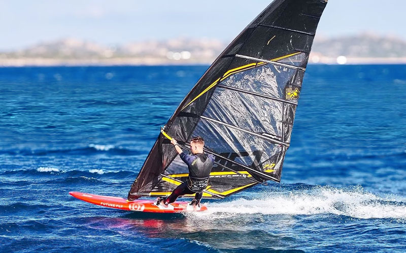 How to Windsurf faster than 55km/h - Mario Kümpel