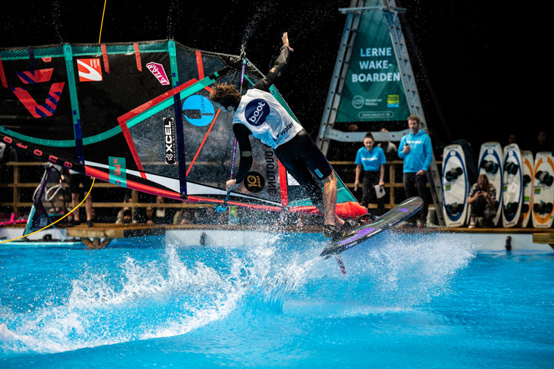 FPT boot Düsseldorf Tow-in World Series 2026: Top-Aufgebot auf dem XXL-Pool