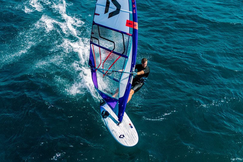 Duotone Falcon_Fin SLS 2026: Worldcup-Performance für Jedermann