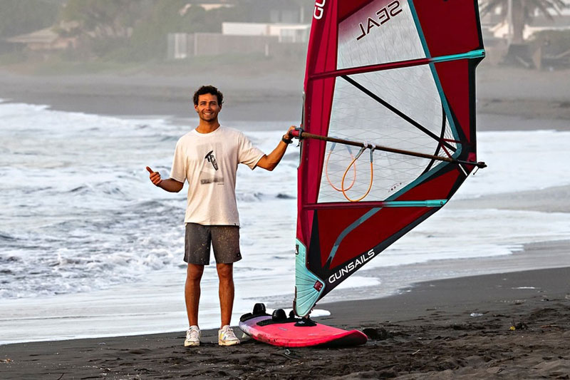 Arthur Arutkin tritt 2025 für Flikka Boards und Gunsails an
