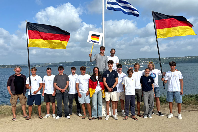 Start der iQFOiL Youth & Junior World Championship in Brest