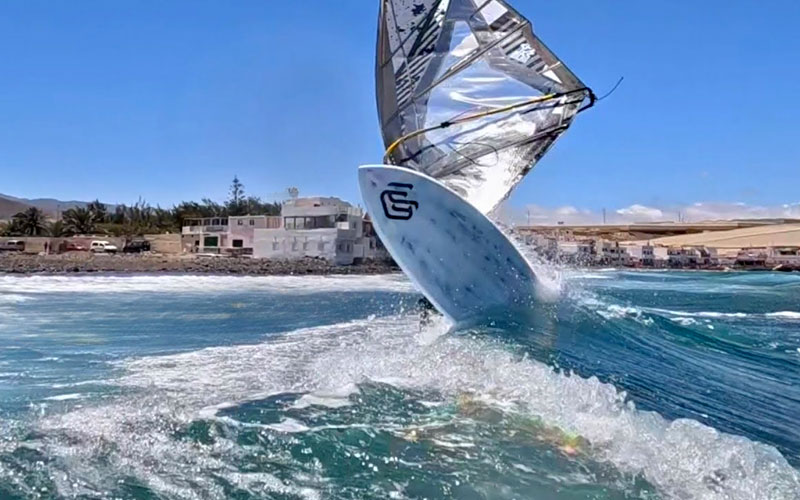 Windsurfing Slow Motion - Josep Pons
