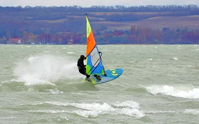 Fade Away - Mojo Custom Boards & Sails