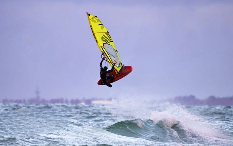 Halli Galli - Kooks on the Water