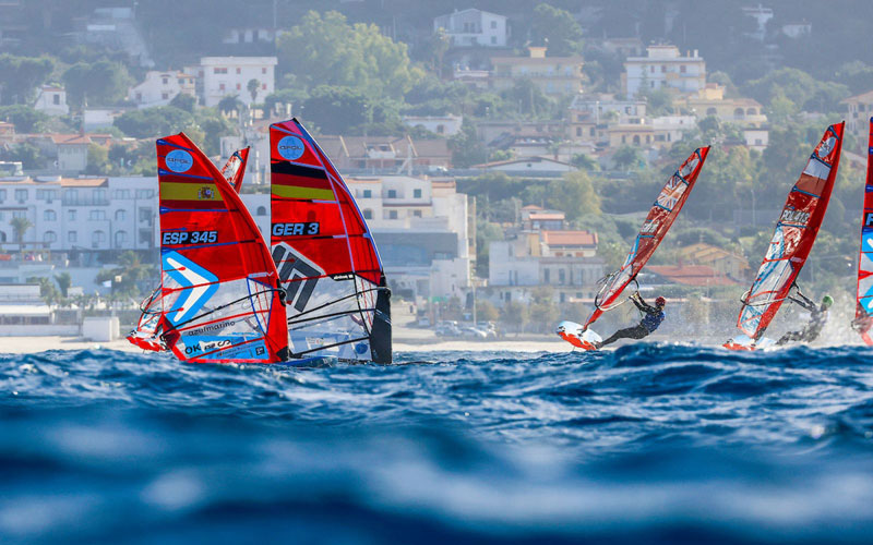 European Championships 2025 Highlights Day 2 - iQFOiL Class