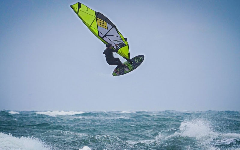 Waveboard Setup with John Skye: QTS Wave - Patrik International