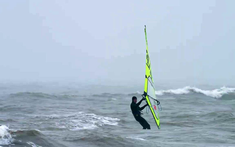 Rainy Morning in Rømø - Kooks on the Water