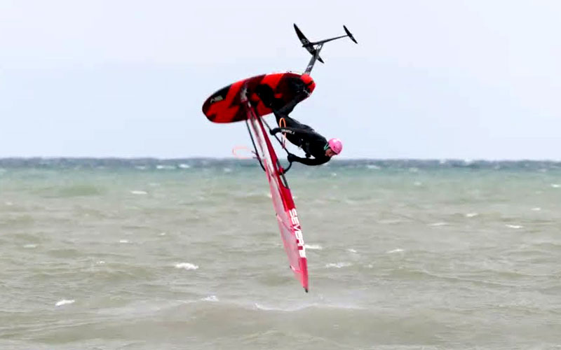 Windfoil Freestyle - Balz Müller