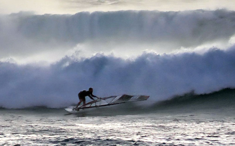 Margaret River featuring Julian Salmonn - David Windsurfing